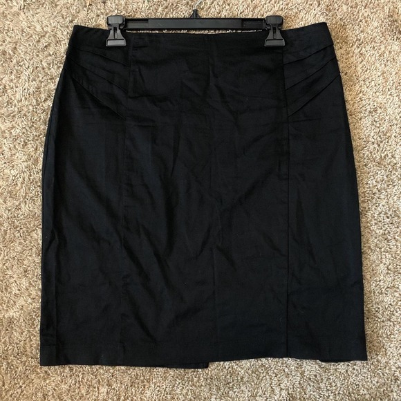 New York & Company Dresses & Skirts - New York & Co Black Skirt | Size 12